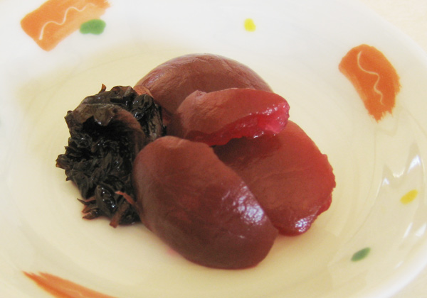 http://www.umasaga.jp/recipe/ume_koubai.jpg